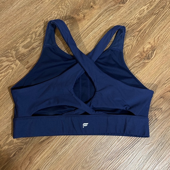 Fabletics Navy Blue Crossback Sports Bra - Size M - Picture 1 of 4